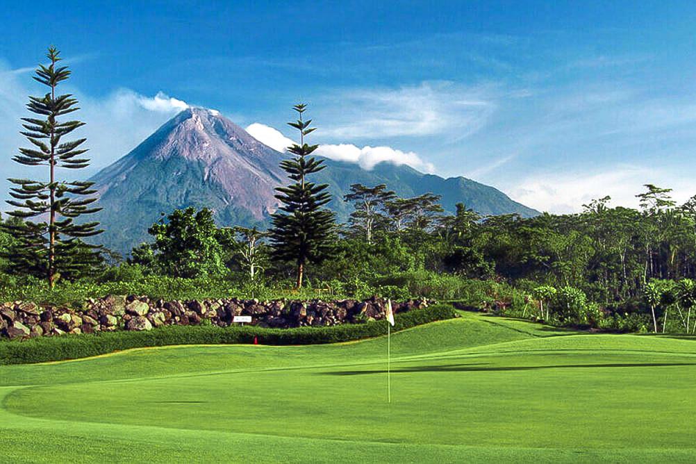 Indonesia Golf Luxury Holidays 6 days in Yogyakarta