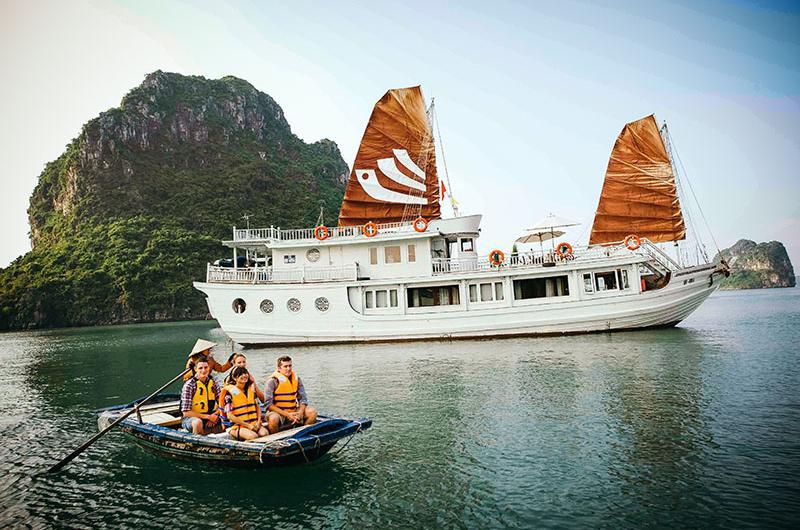 Tour Bhaya Legend Cruise in Halong Bay 3 days