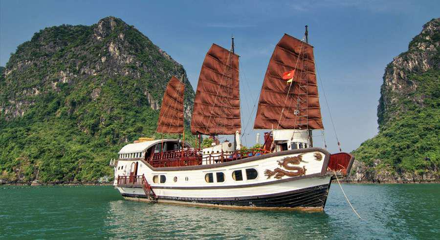 The Red Dragon Junk 2 days in Halong Bay