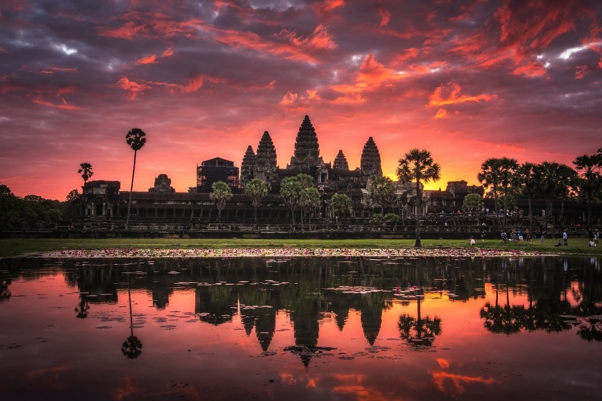 Ruins Of Angkor & Ayutthaya To Beauties Of Chiang Mai & Wildlife