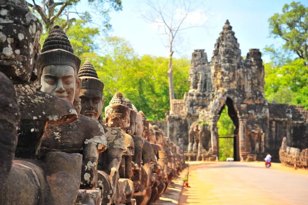 Viet Green Travel, Incredible luxury Vietnam and Cambodia 15 days, Indochina tours, Cultural Indochina tours