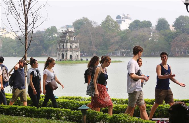  Vietnam Essential Tour 10 Days For Small Group, Viet Green Travel